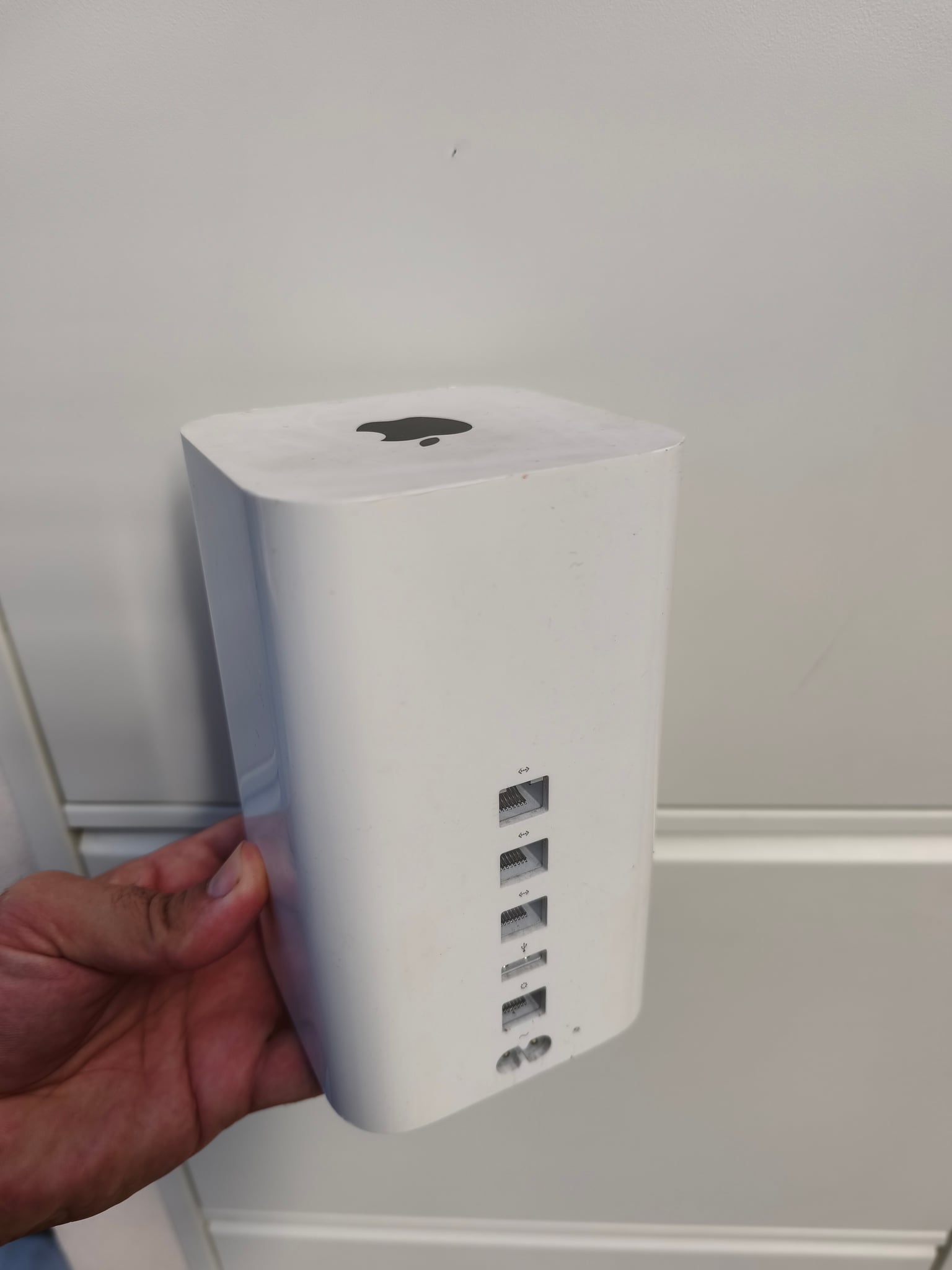 Apple AirPort Extreme 6. Nesil Wi-Fi Router